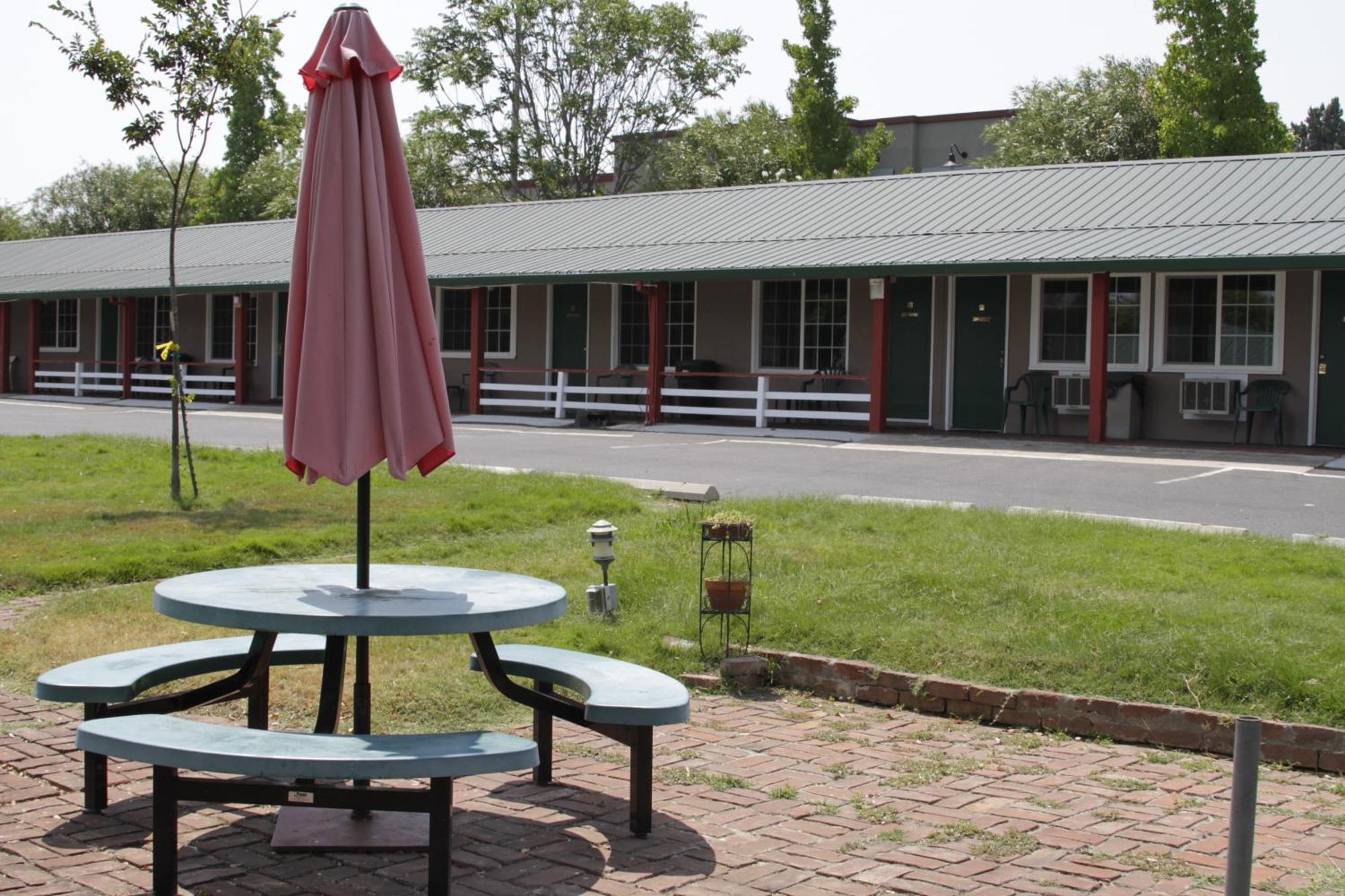 Jumping Frog Motel Angels Camp Exterior foto